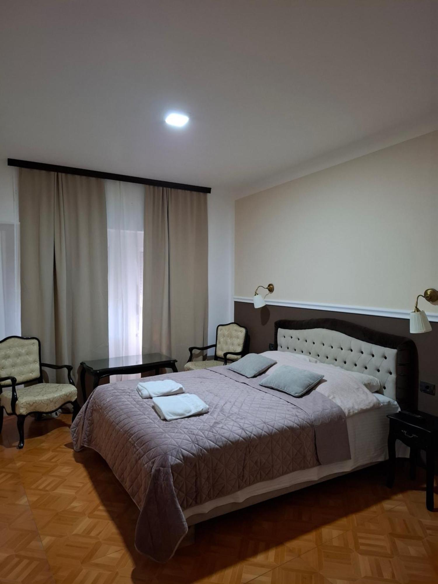 Bed&Breakfast Intermezzo Caffe NagyNagykikinda Kültér fotó