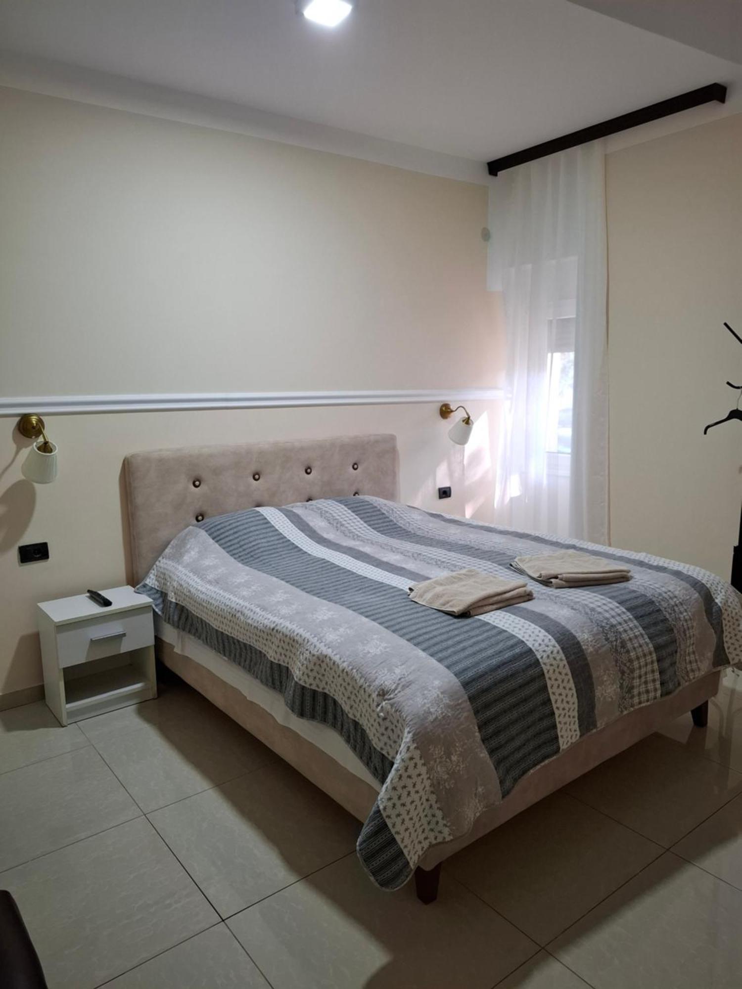 Bed&Breakfast Intermezzo Caffe NagyNagykikinda Kültér fotó