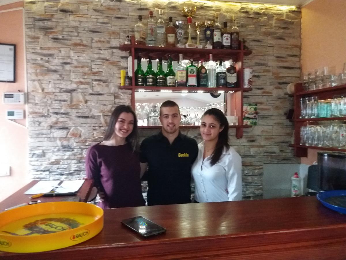 Bed&Breakfast Intermezzo Caffe NagyNagykikinda Kültér fotó