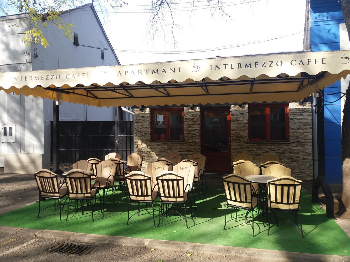 Bed&Breakfast Intermezzo Caffe NagyNagykikinda Kültér fotó